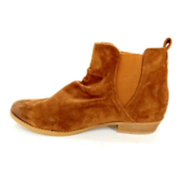 Very G Womens Ankle Boots Booties Brown Cuban Heel Almond Toe Pull On 6.5 - Picture 2 of 11